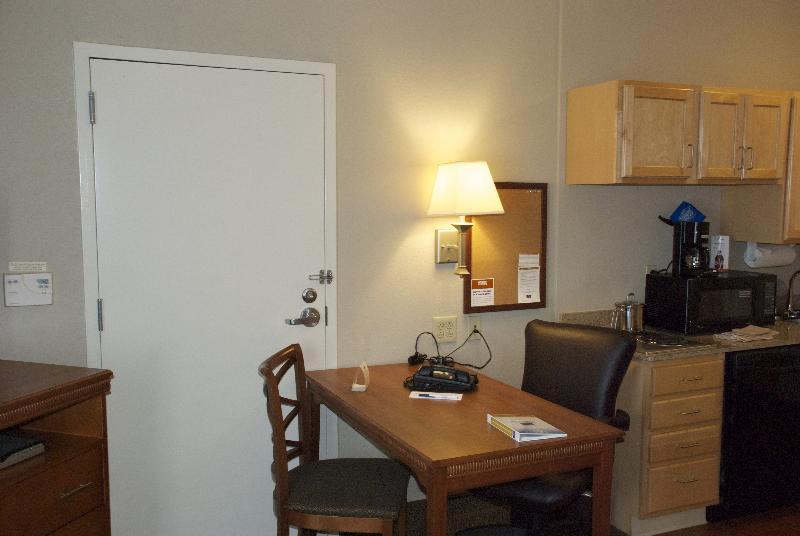 Candlewood Suites Bordentown-Trenton By Ihg Eksteriør bilde