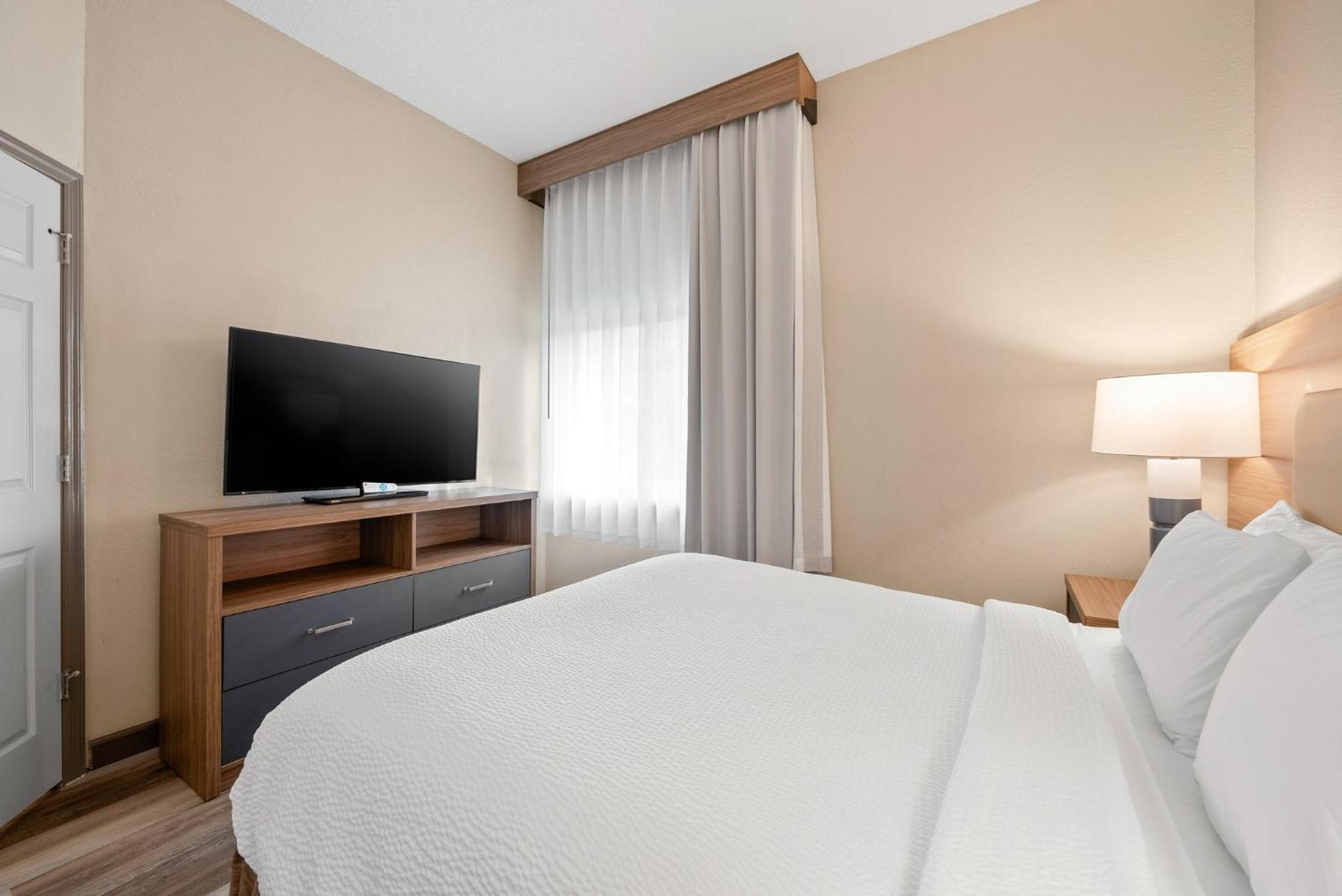 Candlewood Suites Bordentown-Trenton By Ihg Eksteriør bilde